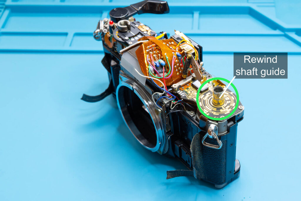 Canon A-1: Camera chassis before installation of ASA brush plate