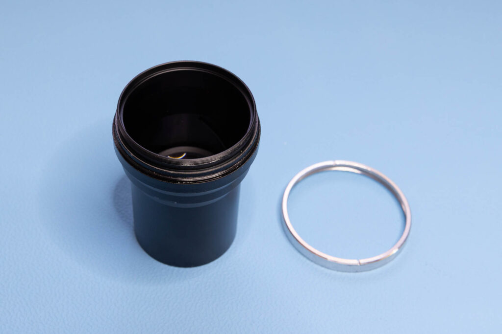 Elmo f1.2 25-50mm: Retaining ring removed